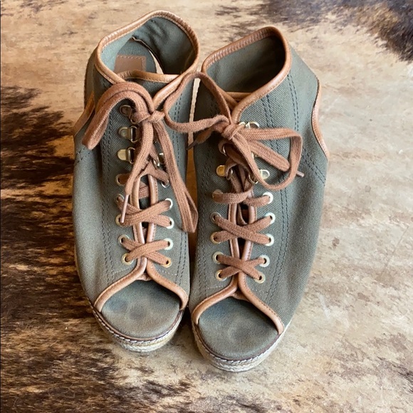 Tory Burch summer wedges - Picture 2 of 5